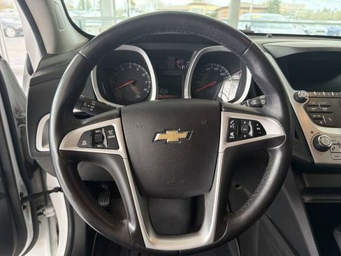 Used 2017 Chevrolet Equinox LT w/ Sport Edition image 29