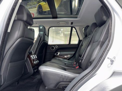 Used 2016 Land Rover Range Rover HSE image 45