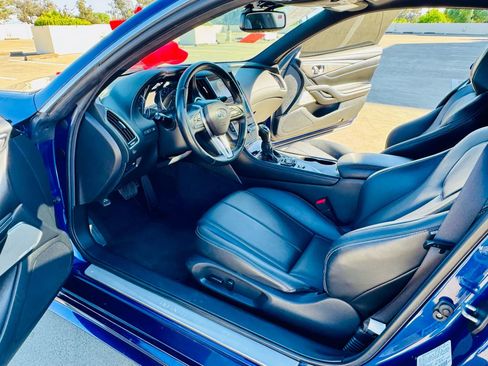 Used 2019 INFINITI Q60 3.0t Luxe w/ Cargo Package RWD image 22