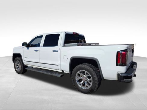 Used 2017 GMC Sierra 1500 SLT w/ SLT Premium Package image 4
