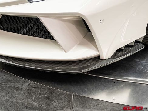 Used 2021 Ferrari F8 Tributo RWD image 17