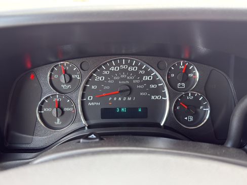 New 2026 GMC Savana 2500 Extended w/ Driver Convenience Package RWD image 18