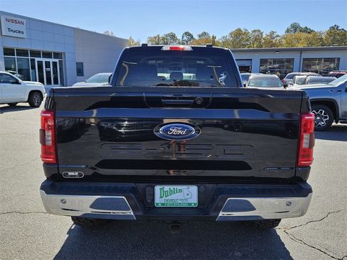 Used 2022 Ford F150 XLT w/ Equipment Group 302A High image 8