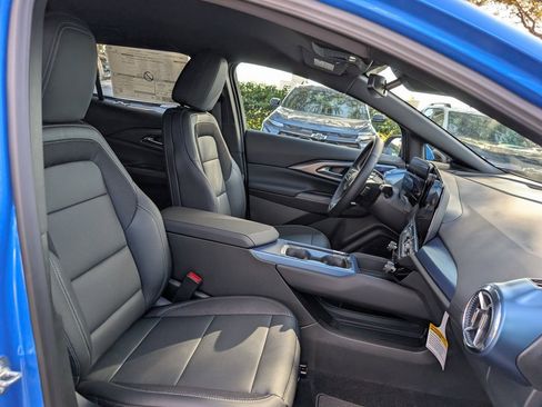 New 2026 Chevrolet Equinox EV LT image 13