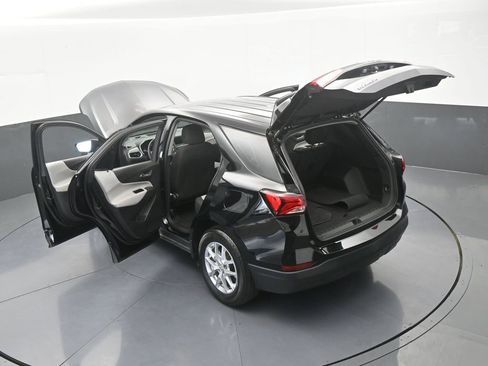Used 2023 Chevrolet Equinox LS FWD image 64