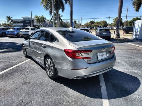 Used 2021 Honda Accord EX image 7