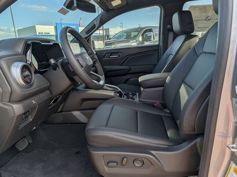 New 2026 Chevrolet Colorado LT w/ LT Convenience Package RWD image 16