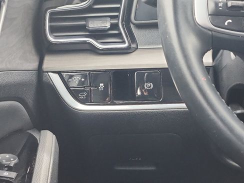 Used 2023 Kia Sportage X-Line w/ X-Line Premium Package image 13