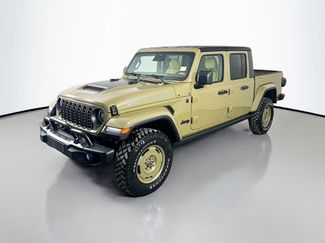 New 2026 Jeep Gladiator Willys AWD/4WD video 3