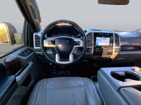 Used 2016 Ford F150 Lariat AWD/4WD image 6