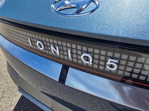 Used 2023 Hyundai Ioniq 5 Limited w/ Cargo Package AWD/4WD image 11