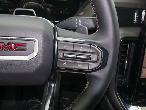 New 2026 GMC Yukon XL AT4 w/ AT4 Premium Plus Package AWD/4WD image 32