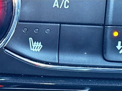 Used 2025 Chevrolet TrailBlazer RS image 19