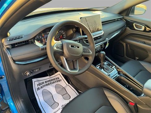 New 2026 Jeep Compass Limited image 10