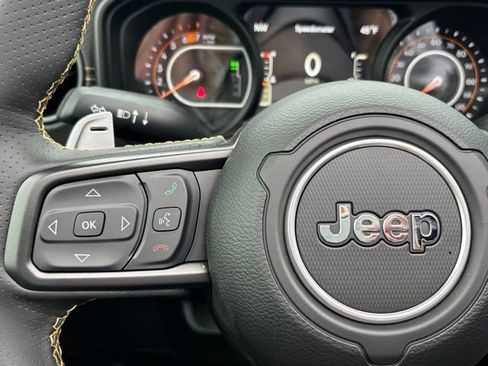 New 2025 Jeep Wrangler Unlimited Rubicon 392 image 23