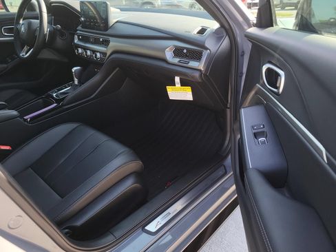 Used 2026 Acura Integra A-Spec FWD image 8