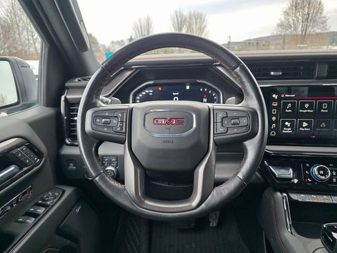 Used 2022 GMC Sierra 1500 AT4 w/ AT4 Premium Package image 28