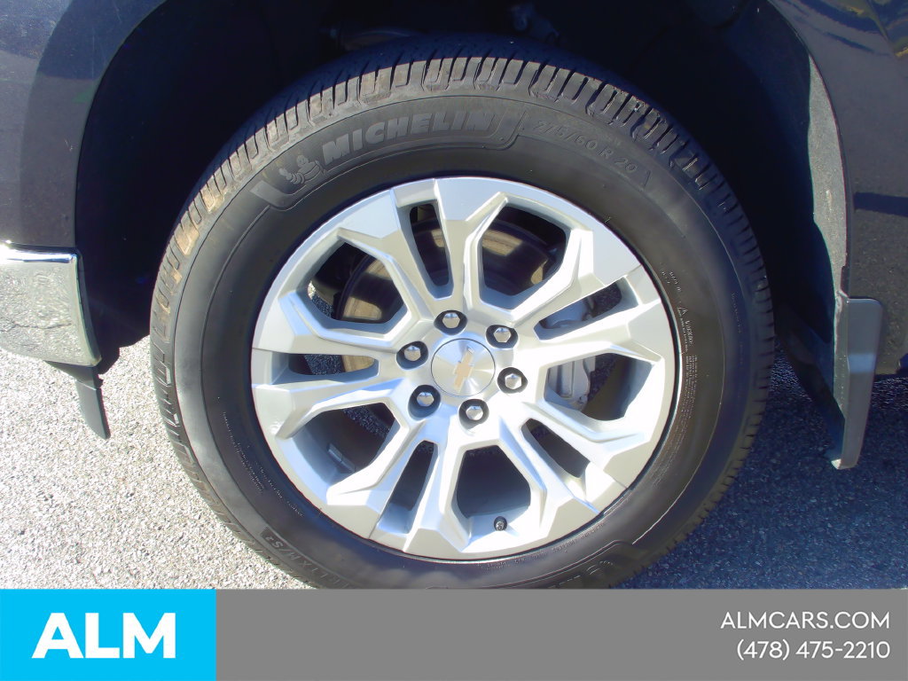 Used 2024 Chevrolet Silverado 1500 LTZ AWD/4WD image 10