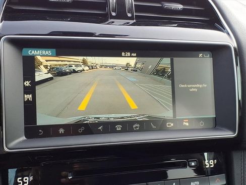 Used 2020 Jaguar F-PACE Prestige image 5