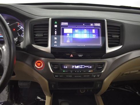 Used 2016 Honda Pilot EX-L image 19