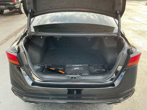 Used 2024 Nissan Altima 2.5 SR image 28