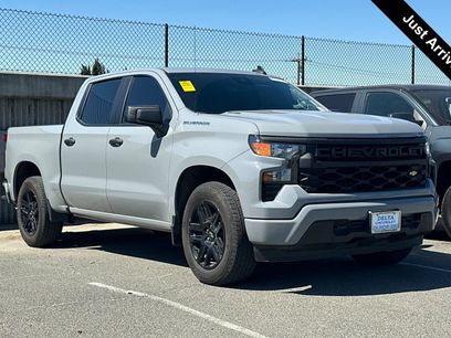 Used 2025 Chevrolet Silverado 1500 Custom