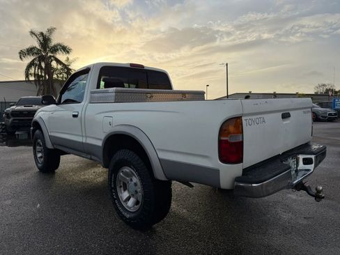 Used 1998 Toyota Tacoma 4x4 Regular Cab image 3