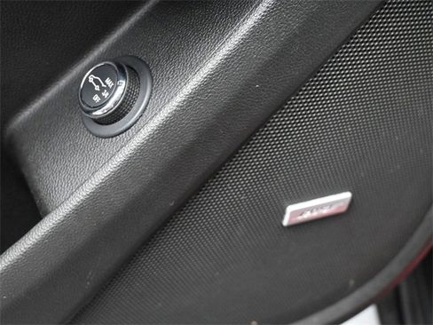 Used 2023 Chevrolet Traverse RS w/ LPO, Floor Liner Package image 23