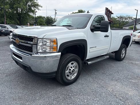 Used 2013 Chevrolet Silverado 2500 LT w/ Suspension Package, Off-Road AWD/4WD image 5