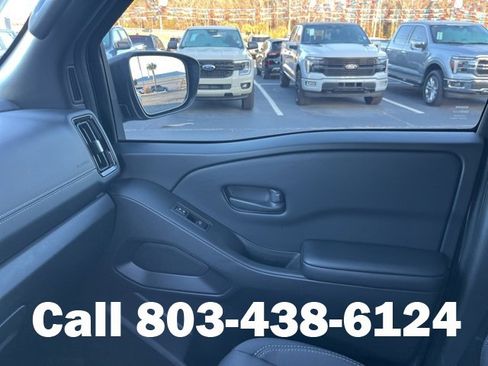 Used 2026 Nissan Frontier SV w/ Tow Package image 28