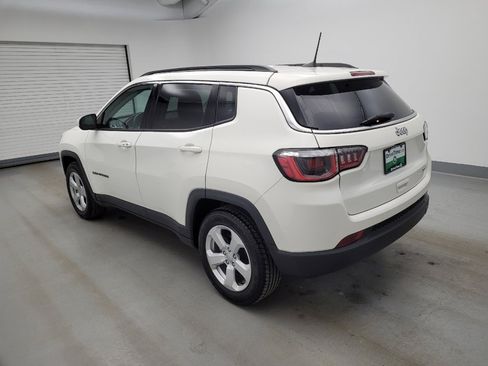Used 2020 Jeep Compass Latitude FWD image 3