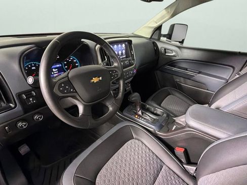Used 2021 Chevrolet Colorado Z71 AWD/4WD image 18