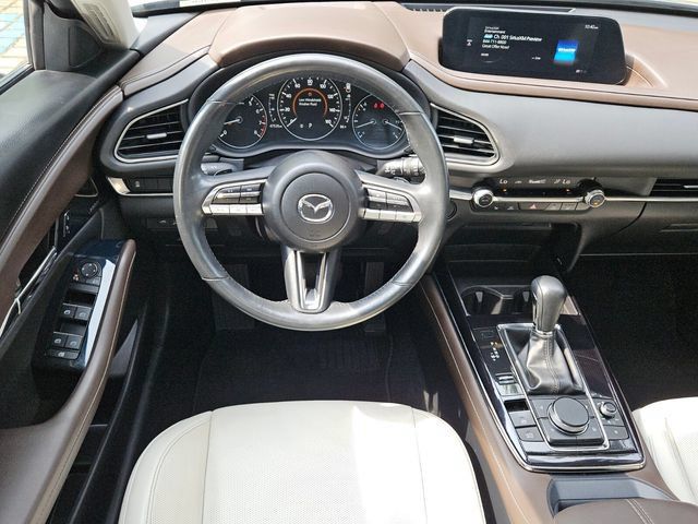 Used 2021 MAZDA CX-30 FWD 2.5 S w/ Premium Package image 12