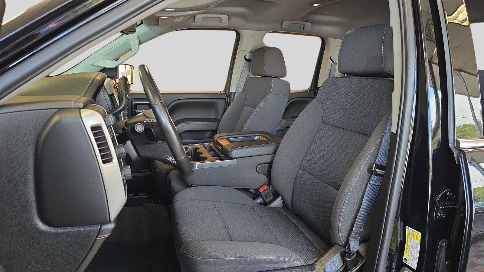 Used 2018 GMC Sierra 1500 SLE w/ SLE Value Package AWD/4WD image 11