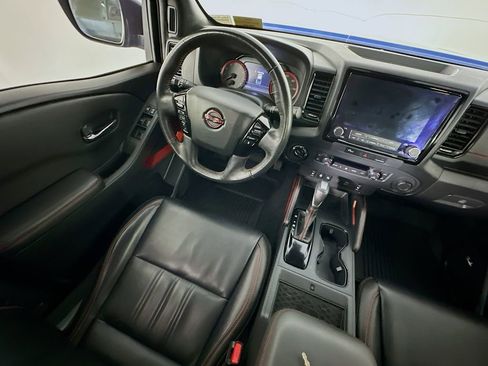 Used 2024 Nissan Frontier PRO-4X w/ Pro Premium Package AWD/4WD image 9