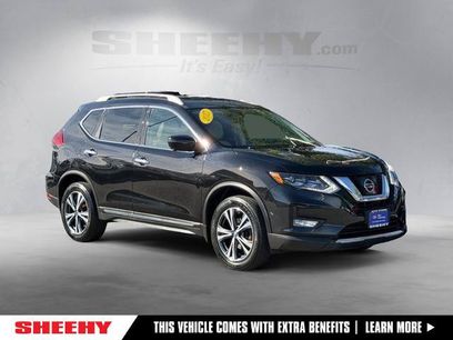 Used 2017 Nissan Rogue SL w/ SL Premium Package