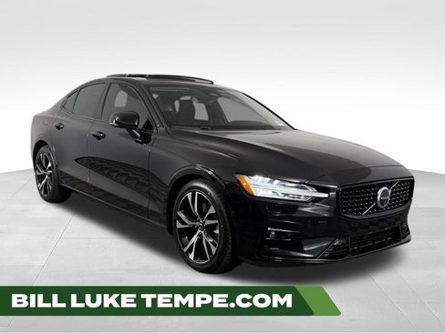 Used 2025 Volvo S60 B5 Plus FWD image 1