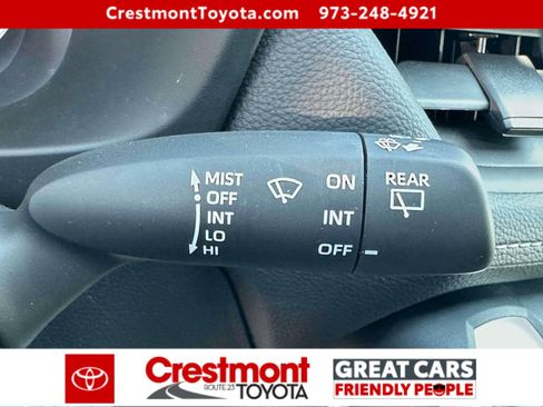 Used 2022 Toyota RAV4 LE AWD/4WD image 20