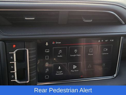 Used 2023 GMC Yukon Denali image 28