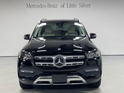 Used 2022 Mercedes-Benz GLS 450 4MATIC image 9
