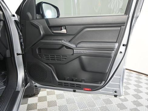 Used 2024 Toyota Tacoma TRD Off-Road image 13