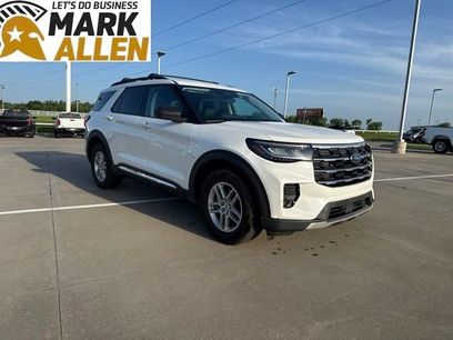 Used 2025 Ford Explorer Active