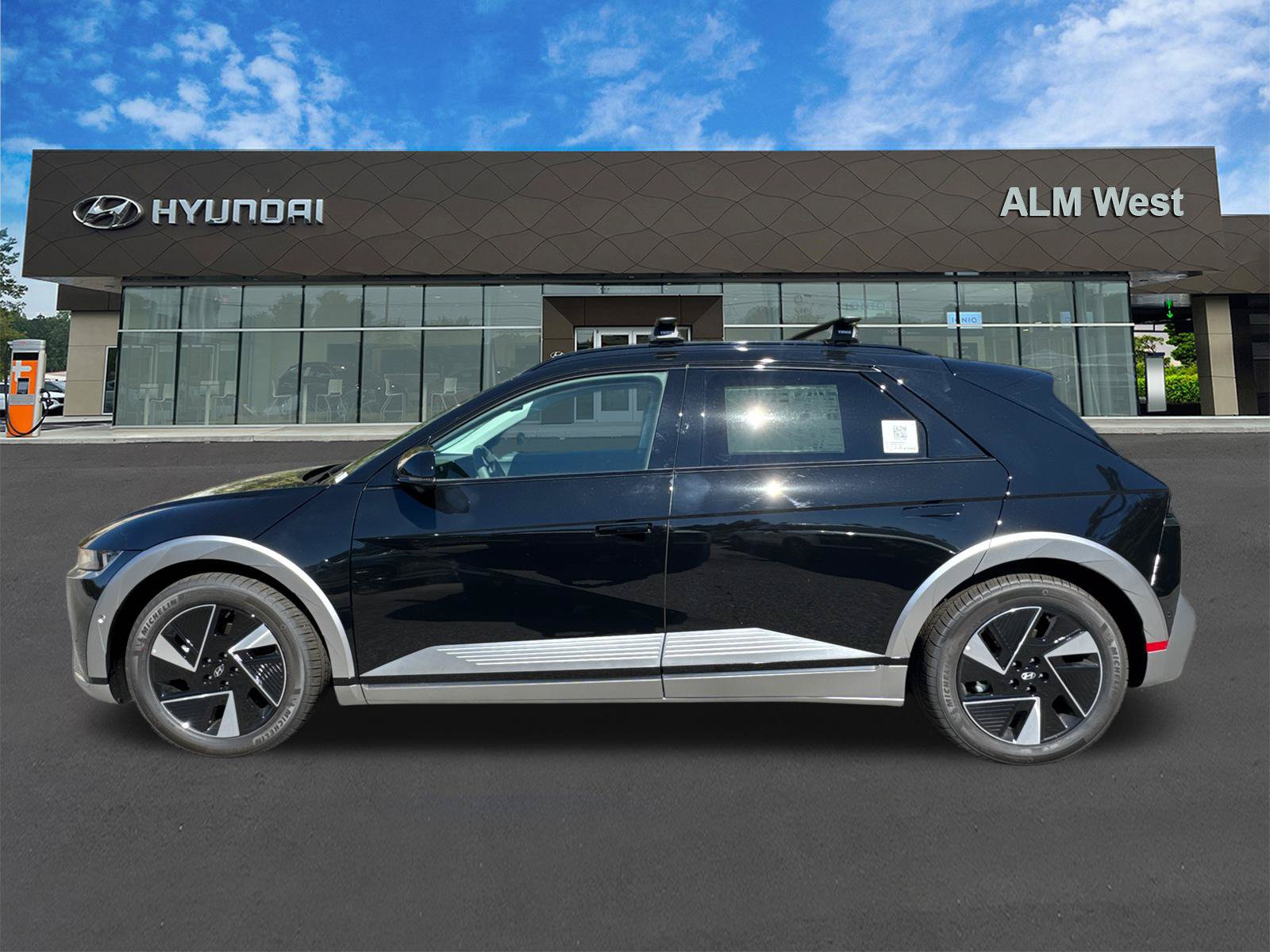 New 2027 Hyundai Ioniq 5 Limited RWD image 9