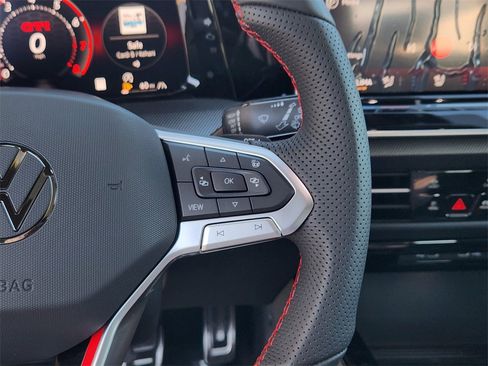New 2025 Volkswagen GTI SE image 9