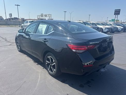 Used 2024 Nissan Sentra SV image 5