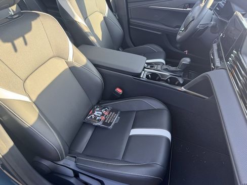 Certified 2025 Toyota Camry SE image 18