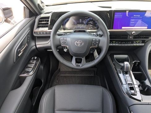 New 2026 Toyota Crown Signia AWD/4WD image 16