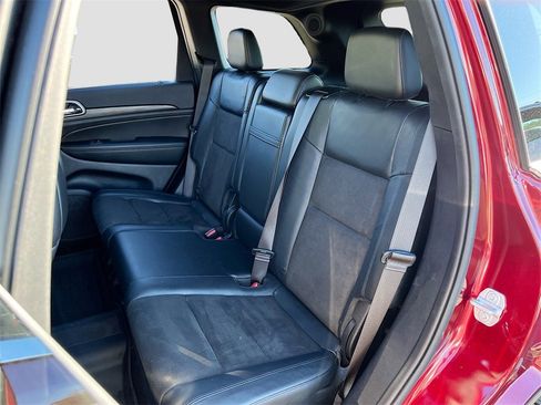 Certified 2020 Jeep Grand Cherokee Laredo w/ Laredo X Package image 24