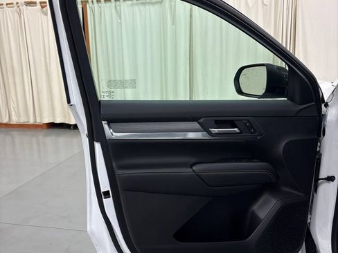 Used 2026 GMC Terrain Elevation FWD image 17