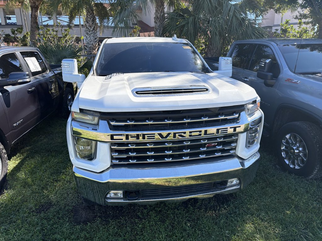 Used 2021 Chevrolet Silverado 2500 LTZ AWD/4WD image 5